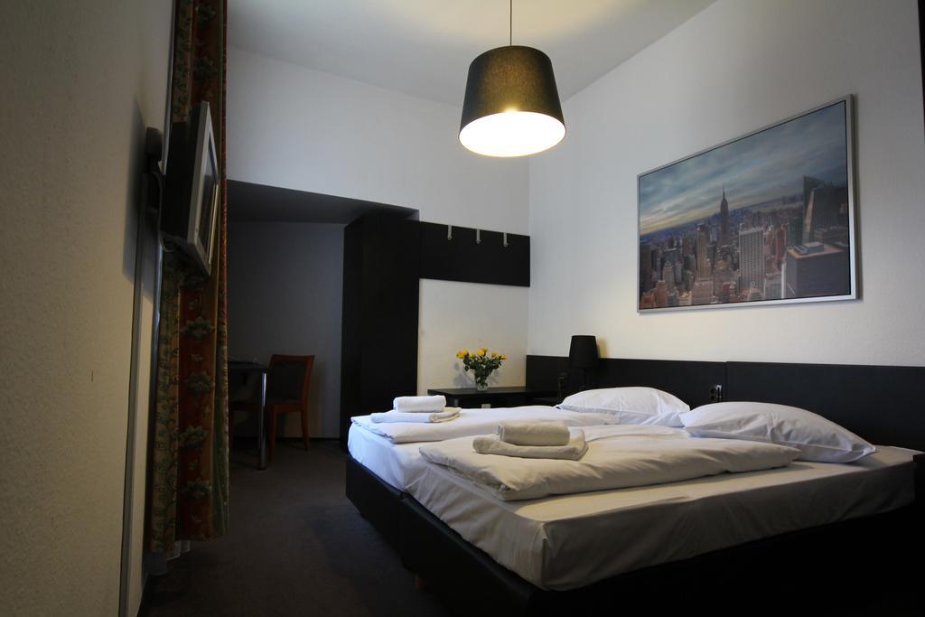 Carlton Hotel Frankfurt am Main Ngoại thất bức ảnh