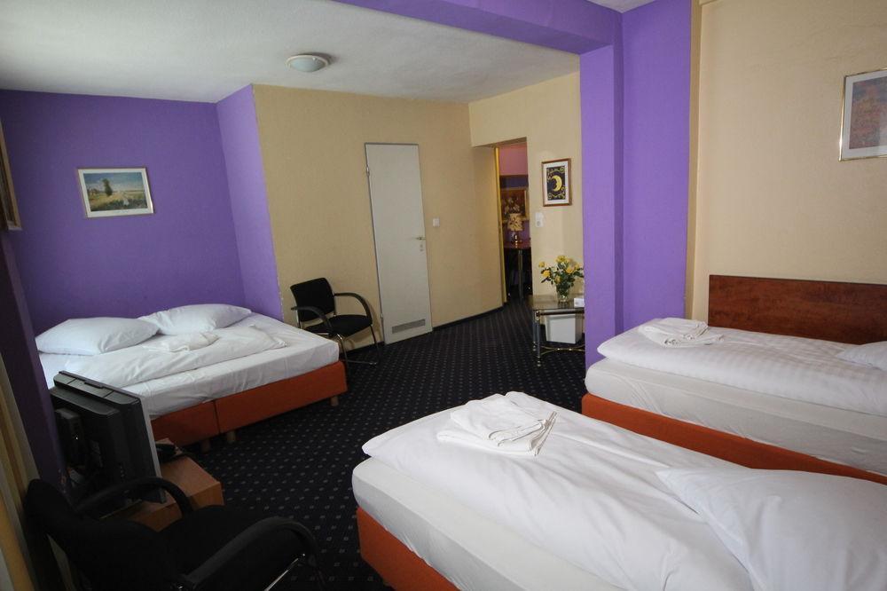 Carlton Hotel Frankfurt am Main Ngoại thất bức ảnh