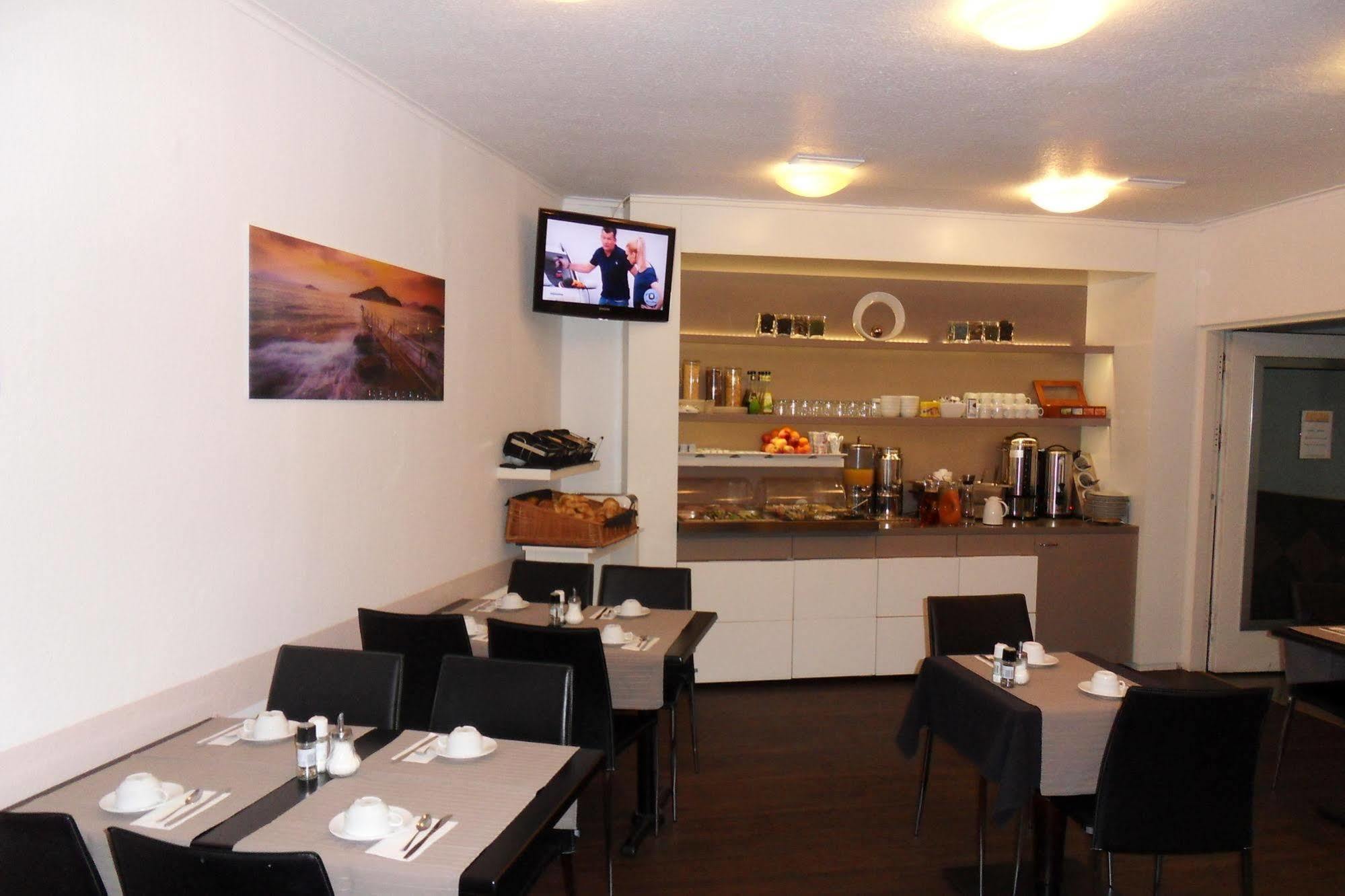 Carlton Hotel Frankfurt am Main Ngoại thất bức ảnh
